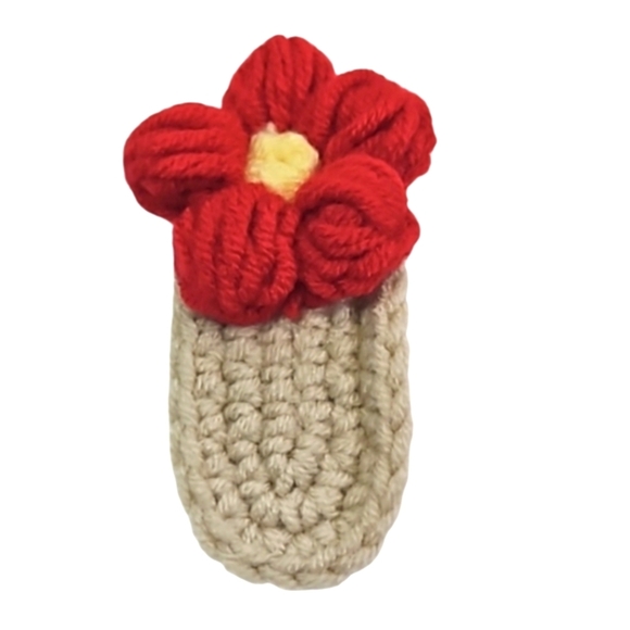 Hand Crafted Handmade Crochet Hair Clip Hand knit Puffy Red Flower Snap Clip 3" - Picture 3 of 17